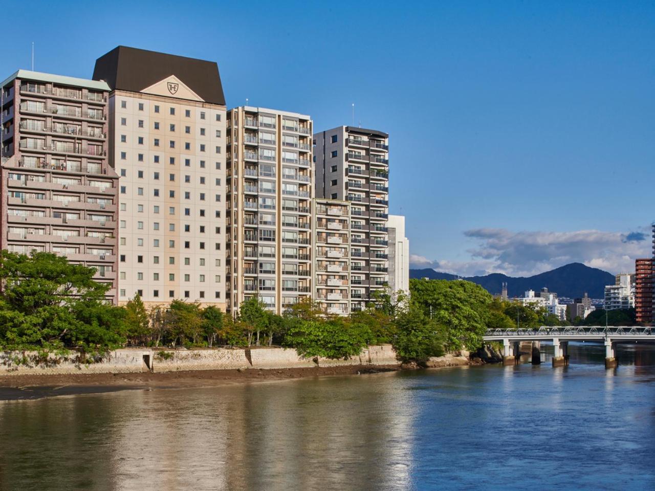 The Royal Park Hotel Hiroshima Riverside Exteriör bild